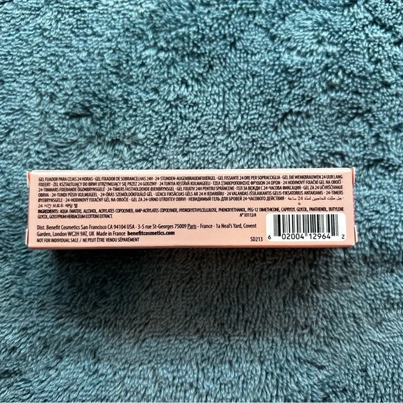 New UNOPENED Travel Size Benefit 24 Hour Brow Gel 2 ml / 0.06 US fl. oz. - Picture 5 of 6